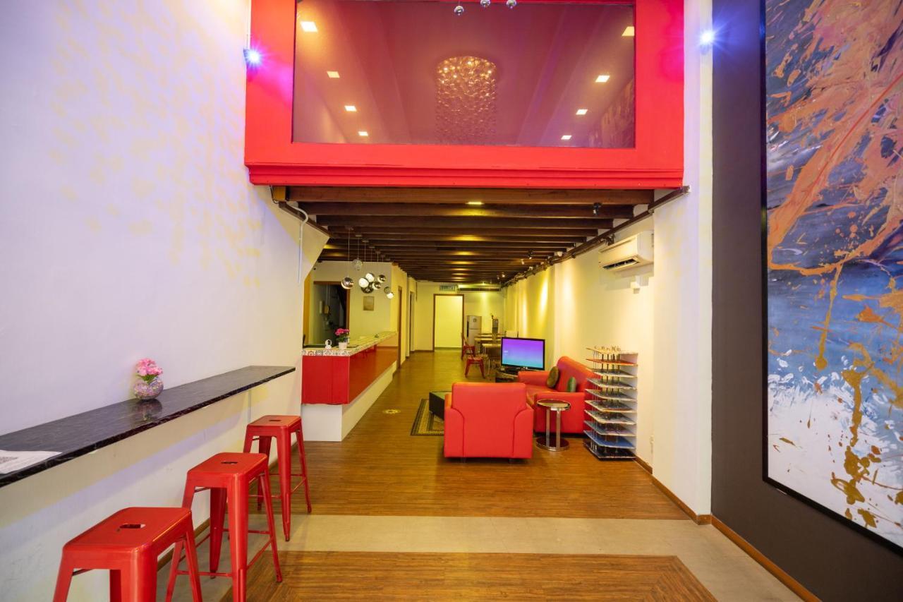 Apollo Inn George Town Buitenkant foto